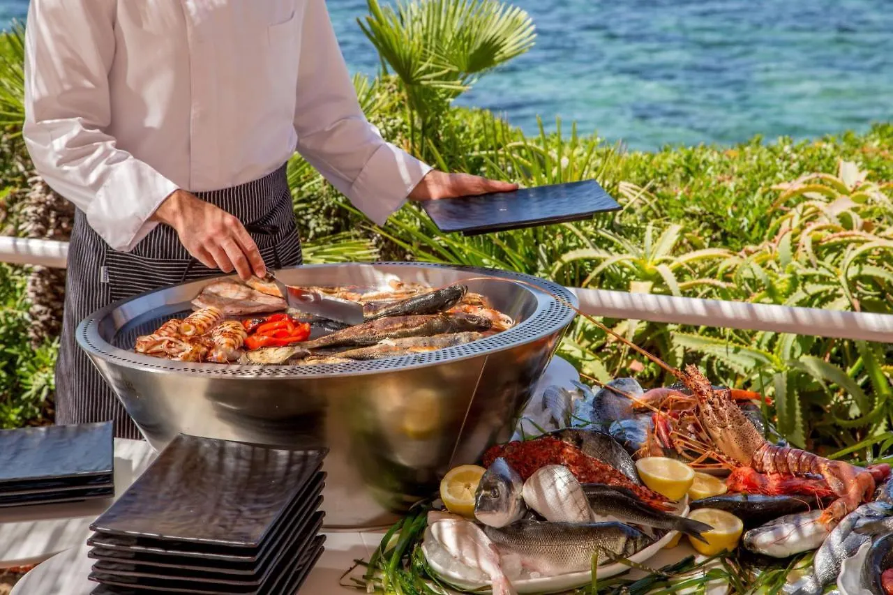 El Faro Hotel & Spa Alghero 4*,