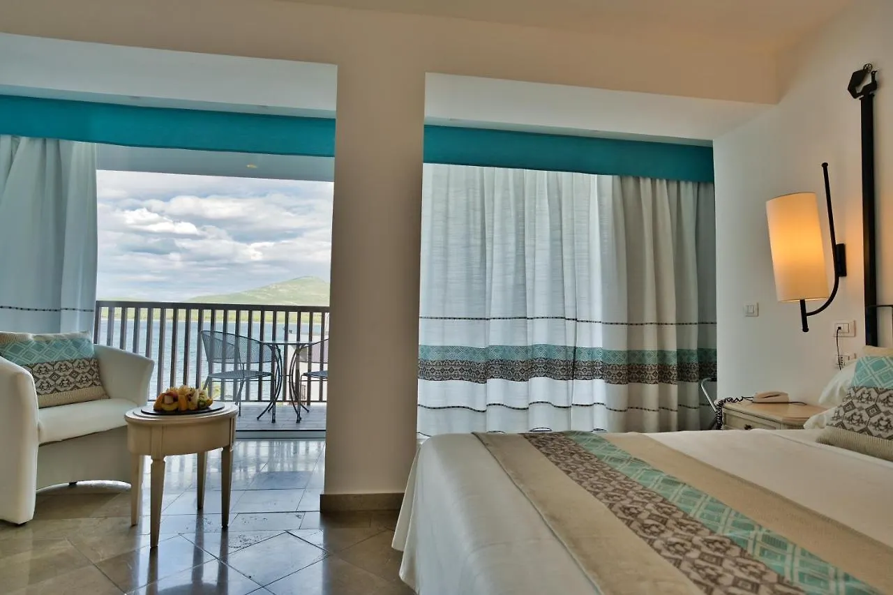 El Faro Hotel & Spa Alghero 4*,